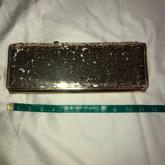 ALDO Gold Sequins Clutch NEW WITH LABEL - Picture 5 of 7